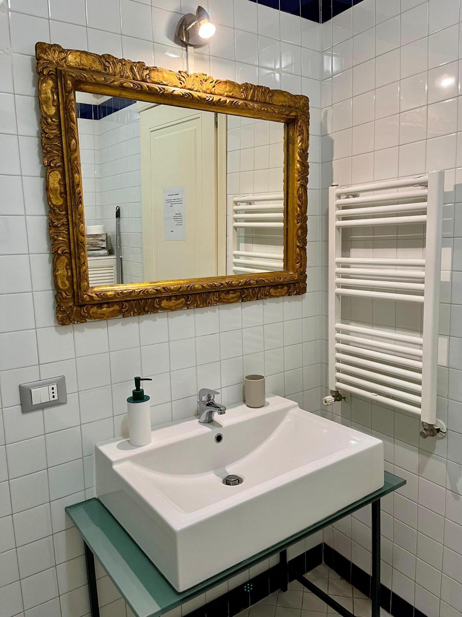 Rota House - Apartment In Santa Chiara, The Heart Of Naples 나폴리 외부 사진
