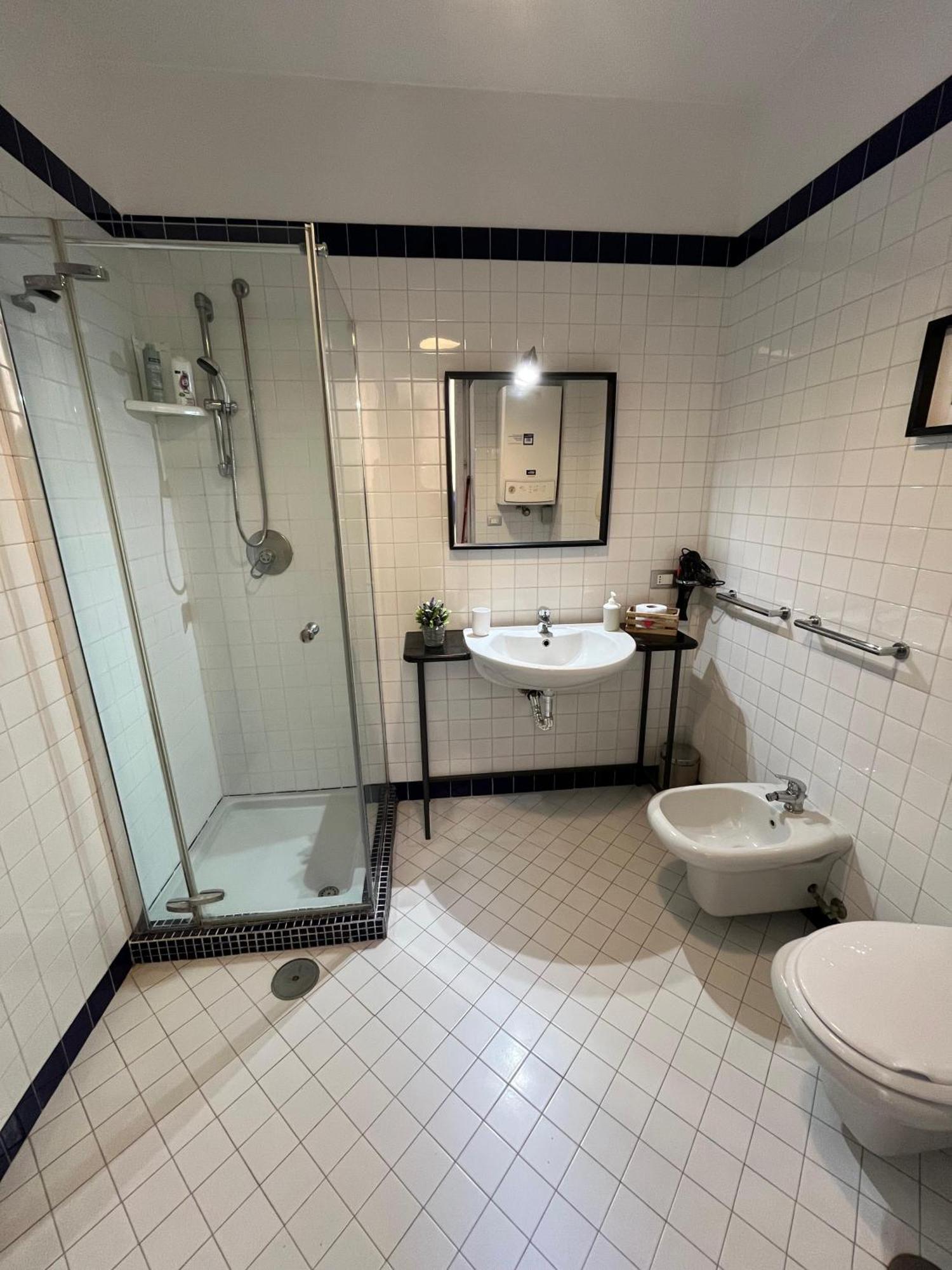 Rota House - Apartment In Santa Chiara, The Heart Of Naples 나폴리 외부 사진