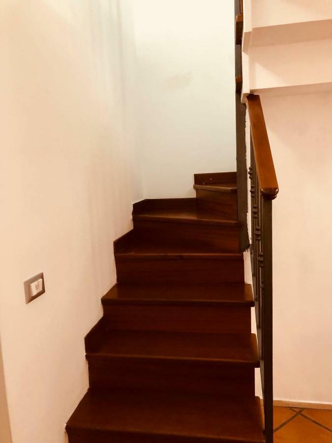Rota House - Apartment In Santa Chiara, The Heart Of Naples 나폴리 외부 사진